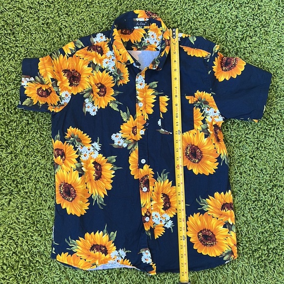 sunflower button down - Picture 5 of 5